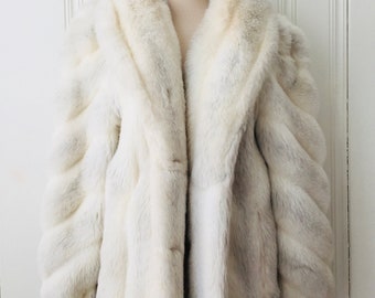 1970s 1980s Womens Vintage Retro White Grey Gray Jordache Faux Fur Coat Silver Lining Medium Large Vegan