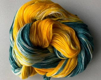 Handdyed Yarn, Gradient yarn, Speckled yarn