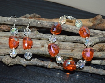 Bracelet and earring set