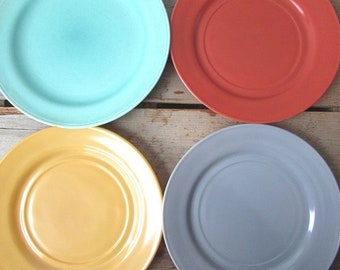 4 Dinner Plates Mismatched Colored 3 Milk Glass Plates and 1 China Green Plate