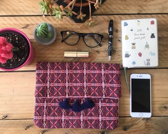Tassel eco-friendly vegan clutch bag