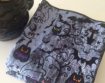 Halloween cloth napkins Jack O Lantern Owls Black Cats Party Trick or Treat Set of 4