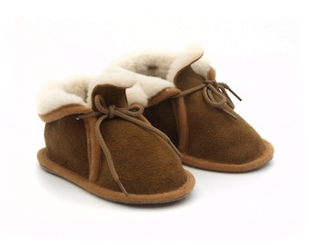 Babies/toddlers 100% sheepskin booties