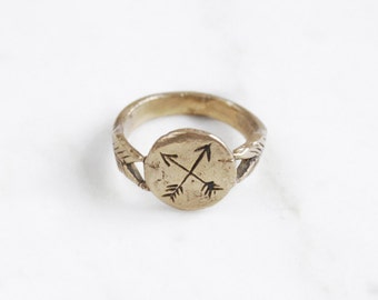 Golden Crossed Arrows signet ring