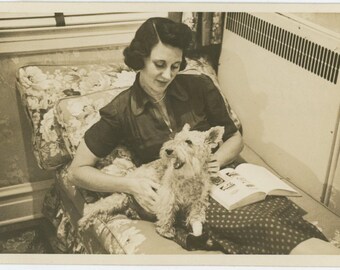 Vintage Snapshot Photo: Woman & Dog, 1943 (81636)