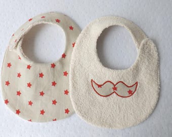 Bib 0-6 month boy reversible mustache and star/beige and Red