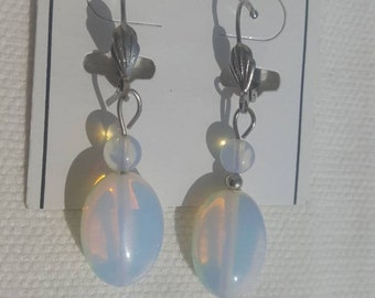 Earrings in semi precious stones