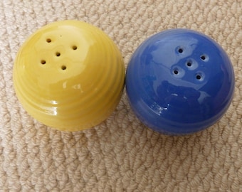 Vintage BAUER~AMERICAN POTTERY~Ring Ware~Salt and Pepper Shakers ~Blue and Yellow