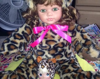 17 inch Doll Face Plush Kitty Cat with baby kitty