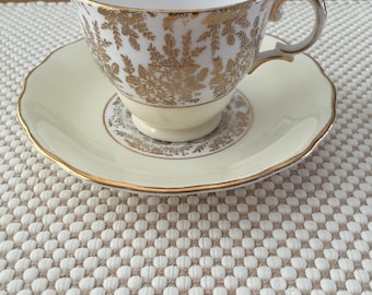 Royal Vale teacup and saucer