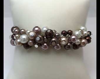 Bouquet of glass beads bracelet