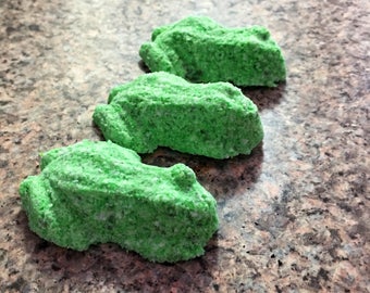 Homemade Eucalyptus froggy bath fizzies