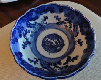 D016) Antique Flow Blue Ironstone Bowl lotus flower and bird