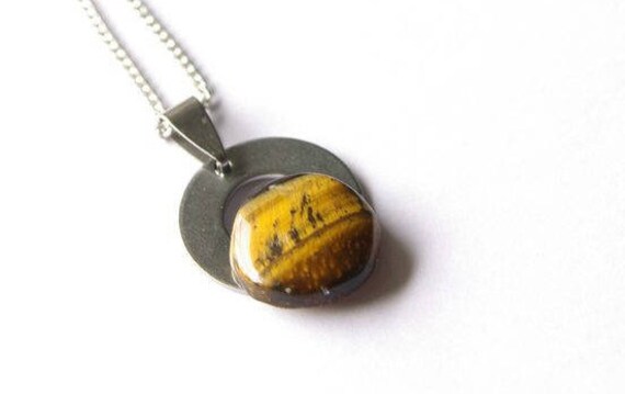 Tiger Eye Pendant, Tiger Eye Necklace with Sterling Silver Chain, Tiger Eye Stone, Healing Stone, Protection Stone, Crystal healing, Reiki