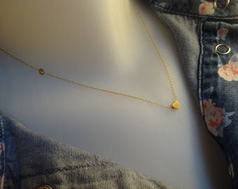 Necklace thin minimalist chain and Pearl Heart