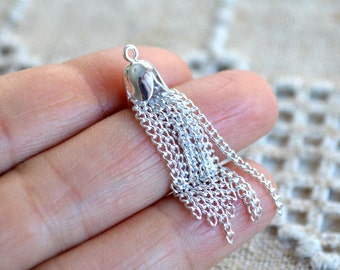 100 Tassel Charms Gold or Silver Plated Steel Chain 35mm