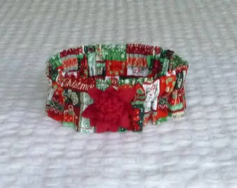 Dog Ruffle Christmas Collar, Holiday Words Dog Scrunchie Collar - with maroon mum - Size L: 16" to 18" neck