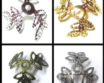 200 pièces 14mm en filigrane 3 pétales Flower Bead Caps - différentes couleurs
