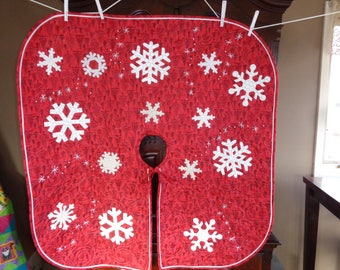 Red Tree skirt, Snowflakes quilted tree skirt 1215-01