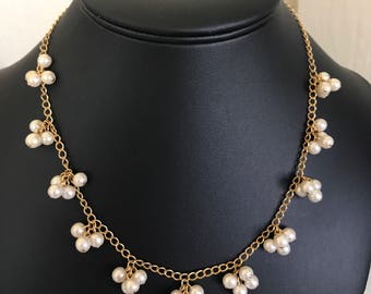 Sweetheart 1980's Gold And Faux Pearl Cluster Avon Necklace