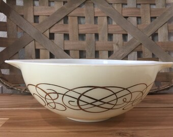 Pyrex Golden Scroll Swirls 444 Cinderall Bowl (4 qt)