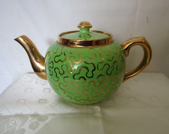 Vintage Sudlow's Green & Gilt Tea Pot, Burslem England