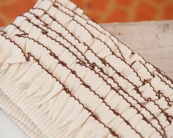 Brown Scallop Ruffle - 3 yards Vintage Fabric Embroidered Scalloped Trim New Old Stock Doll Making