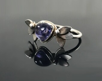 Sterling silver flower ring - Purple gemstone ring - Sterling silver gemstone ring - Iolite ring - Natural gemstone ring