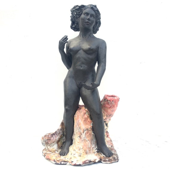mstanding-nude