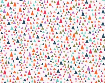 KNIT - Garden Triangles from Robert Kaufman's In The Bloom Knit Collection