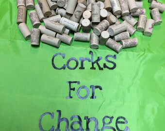 500 used synthetic wine corks. Quality recycled wine corks. From red and white wine. Synthetic cork. Craft supplies and tools.