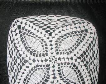 SMALL DOILY white 20cm - 20 cm