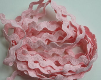1/2" Light Pink Polyester Rick Rack Trim