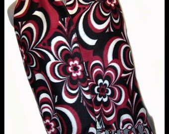 Psychedelic 70's Fleece Scarf, Daisy Muffler, Floral/Flower Bufanda
