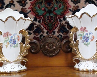 Royal China Warranted 22k Gold Vases Excellent Condition Sorry no free shipping on this item