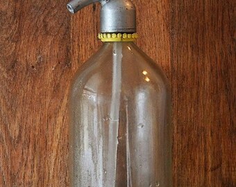 Old Seltzer bottle with Aluminiumdop