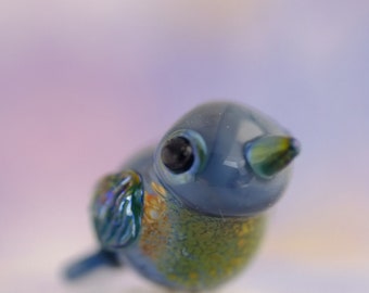 Bea.... lampwork bird bead............ sra