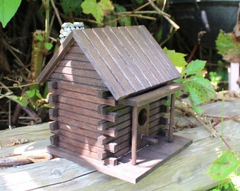 Handmade Log Cabin Birdhouse