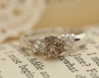 Oregon Sunstone in Sterling Silver Ring, Style VM