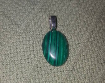 Malachite cabochon pendant