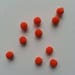 lot de 10 petits pompons de couleur orange 8mm