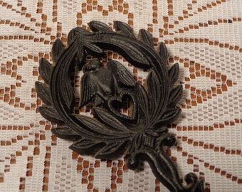 Vintage Cast Iron Trivet - Virginia Metal Crafters Black Trivet - 16-090