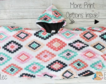 Car Seat Poncho, Girl Car Seat Poncho, Fleece Poncho, Infant Car Seat Poncho, Hooded Poncho, Toddler Poncho, Car seat Blanket, Boy Poncho