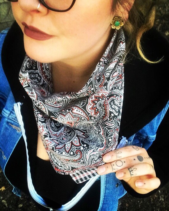 NEW DESIGN-Made To Order-Old School Classic Black/White/Red Western Paisley Print Bandana-Snapback-Unisex-Plaid Checkerboard Cotton Liner