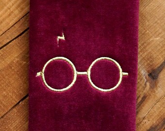Embroidered Towels, Harry Potter Glasses and Scar Embroidered Hand Towel or Fingertip Towel, Harry Potter Towels, Towels for Bathroom