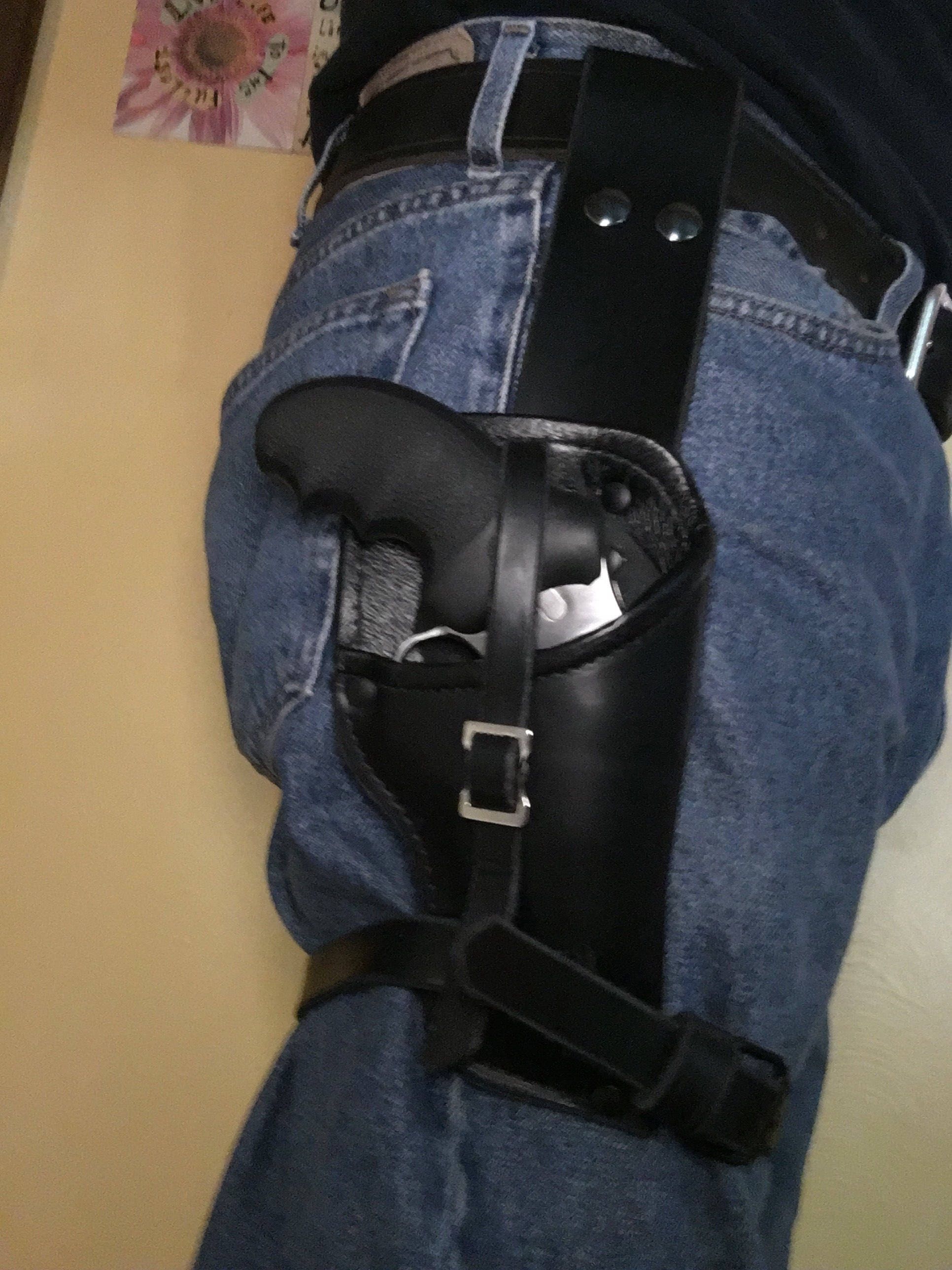 Leg holster