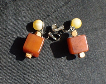 Bakelite vintage earrings