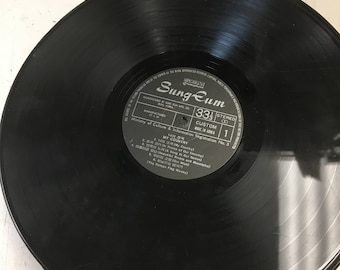 50 vinyl record albums LPs for crafts or decoration