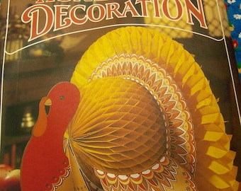 hallmark tom turkey honeycomb decoration