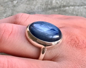 Kyanite Ring, Blue Kyanite, Natural Kyanite, Blue Kyanite Ring, Large Stone Ring, African Kyanite, Vintage Ring, Solid Silver Ring, Kyanite